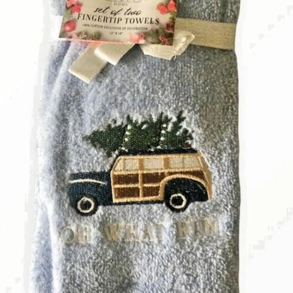 Christmas Fingertip Towels Woody Station Wagon Tree Embroidered Holiday Set of 2